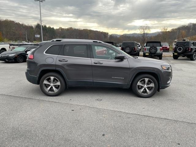 used 2019 Jeep Cherokee car, priced at $18,998