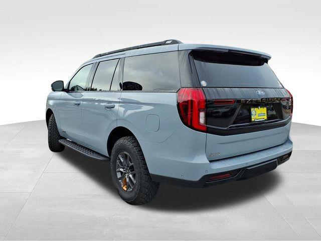 new 2025 Ford Expedition car, priced at $83,458