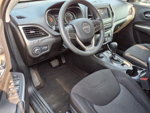 used 2019 Jeep Cherokee car, priced at $13,228