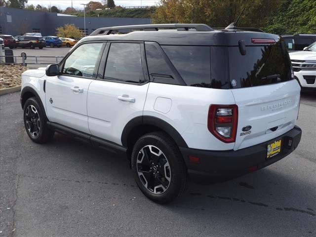 new 2024 Ford Bronco Sport car, priced at $37,079