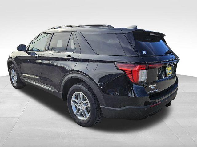 new 2025 Ford Explorer car, priced at $39,574