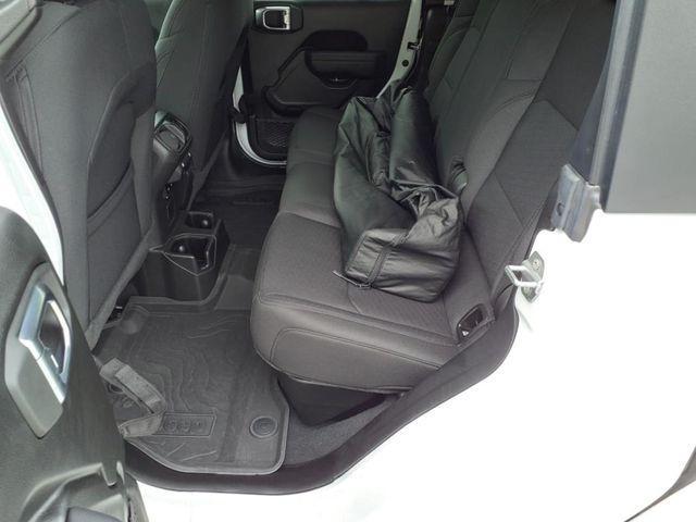 used 2022 Jeep Gladiator car, priced at $34,908