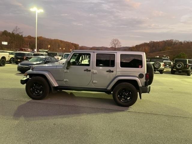 used 2015 Jeep Wrangler Unlimited car, priced at $15,998