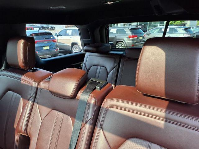 used 2022 Ford Expedition car, priced at $43,998