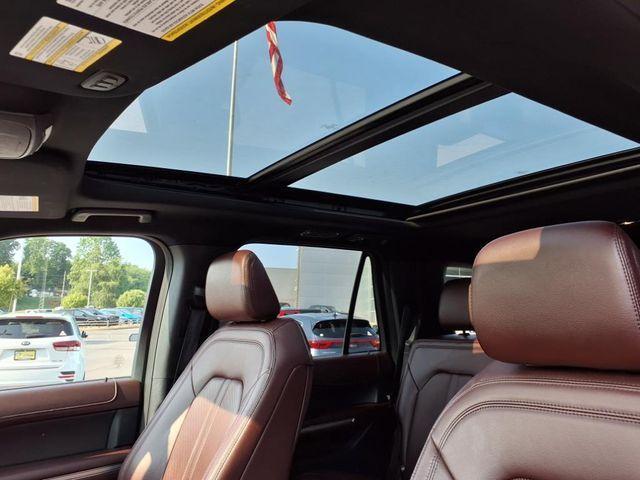 used 2022 Ford Expedition car, priced at $43,998