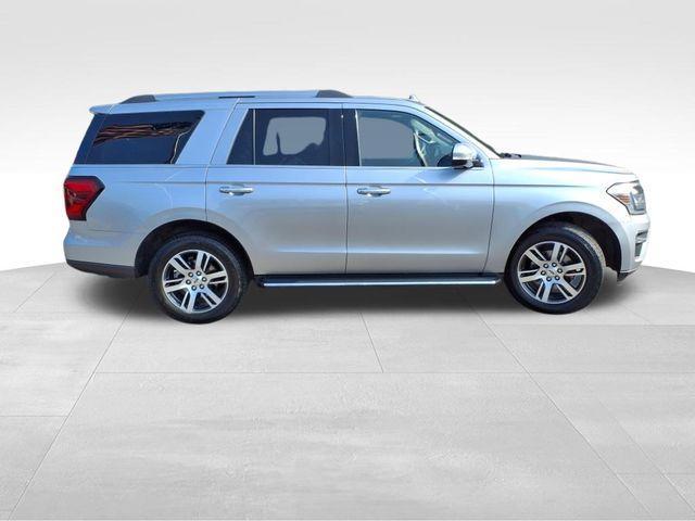 used 2022 Ford Expedition car, priced at $43,998