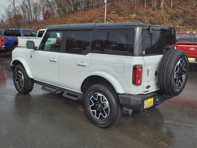 new 2024 Ford Bronco car, priced at $53,598