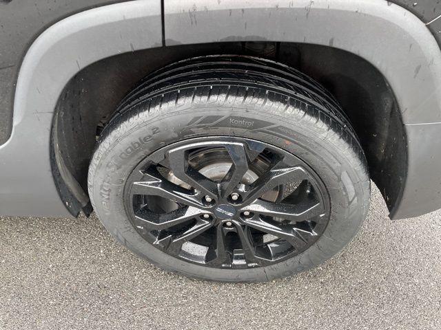 used 2020 GMC Terrain car, priced at $23,908