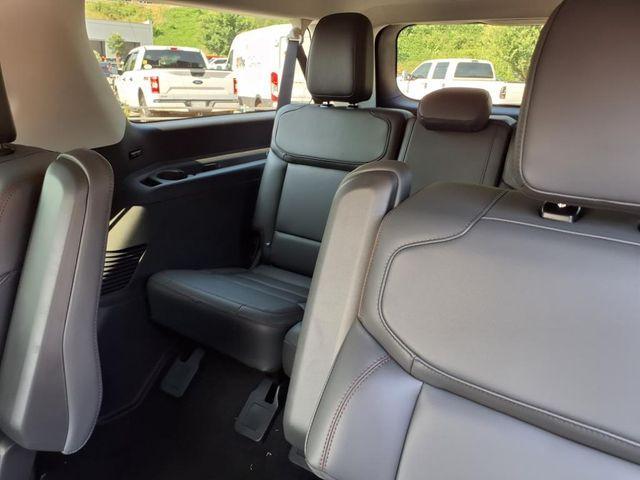 new 2025 Ford Expedition Max car, priced at $73,891