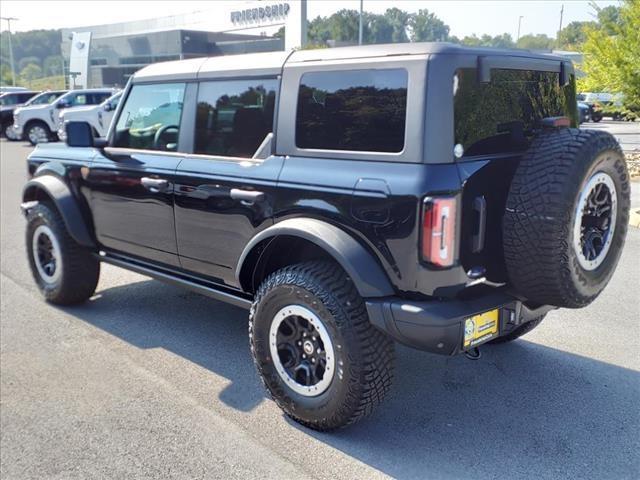 new 2024 Ford Bronco car, priced at $60,921