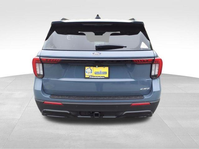 new 2025 Ford Explorer car, priced at $48,221