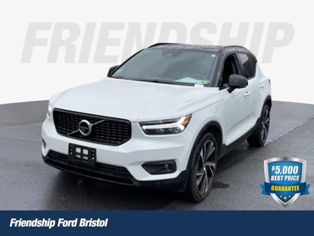 used 2022 Volvo XC40 car, priced at $30,998