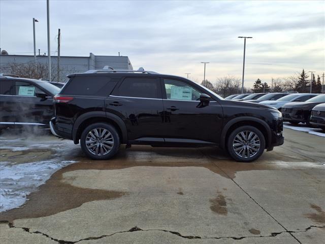 new 2025 Nissan Pathfinder car, priced at $48,600