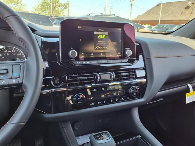 new 2025 Nissan Pathfinder car, priced at $42,675