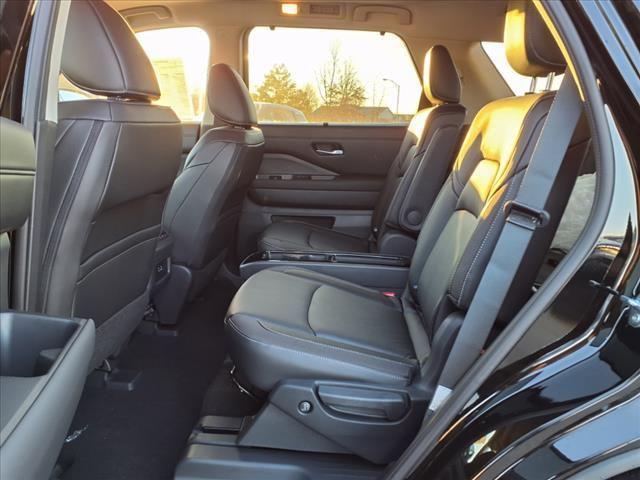 new 2025 Nissan Pathfinder car, priced at $48,600