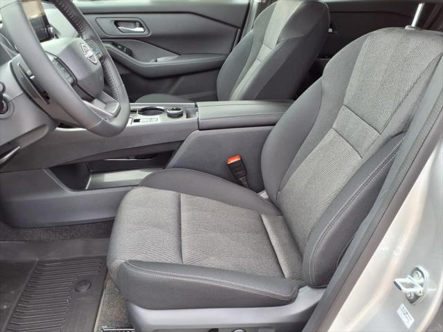 new 2025 Nissan Rogue car, priced at $32,885