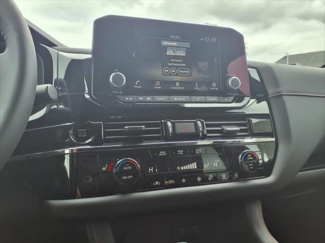 new 2025 Nissan Pathfinder car, priced at $43,675