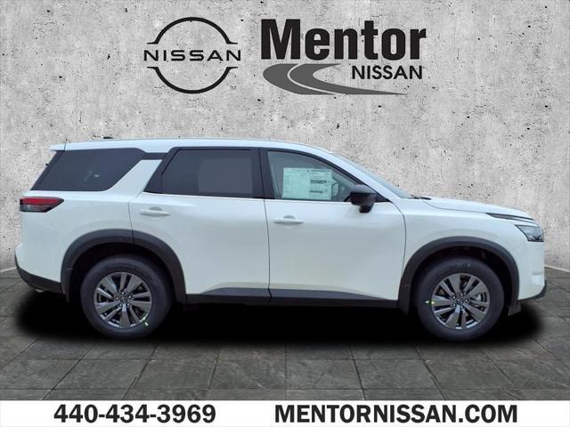 new 2025 Nissan Pathfinder car, priced at $39,950