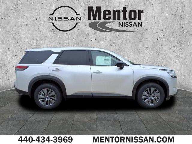 new 2025 Nissan Pathfinder car, priced at $39,950