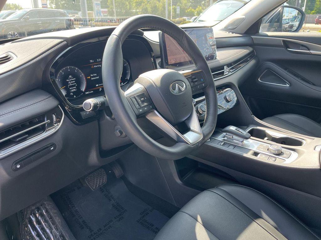 used 2025 INFINITI QX60 car, priced at $49,800