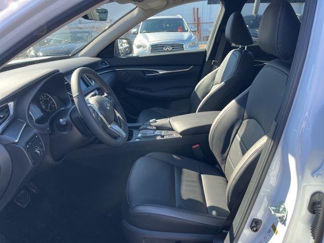 new 2025 INFINITI QX50 car, priced at $42,370