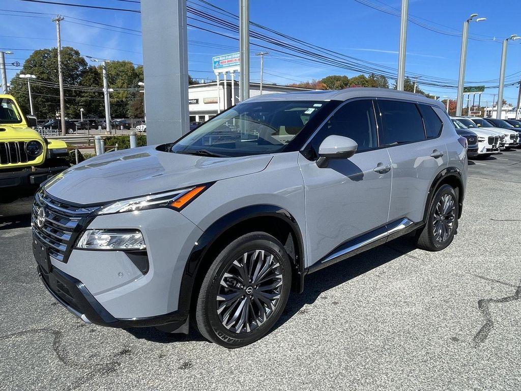 used 2024 Nissan Rogue car, priced at $32,900