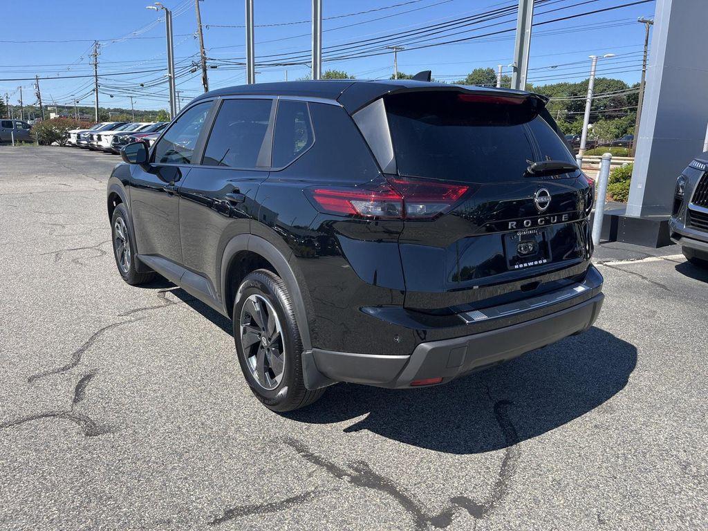used 2025 Nissan Rogue car, priced at $27,900