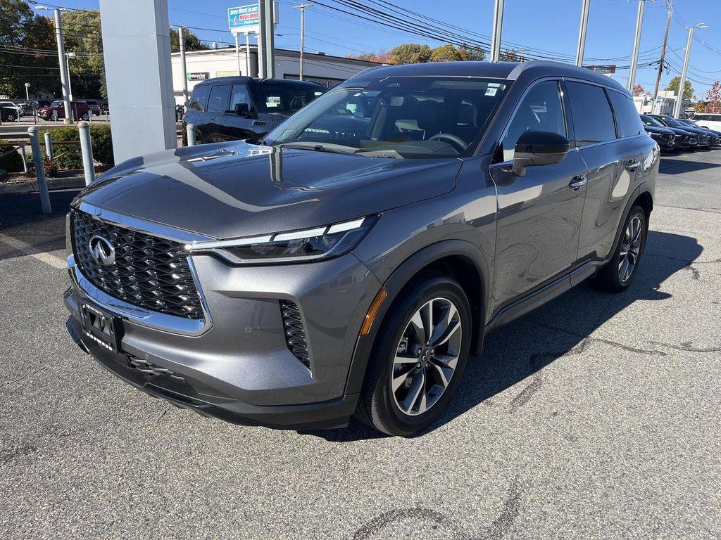 used 2025 INFINITI QX60 car, priced at $47,490