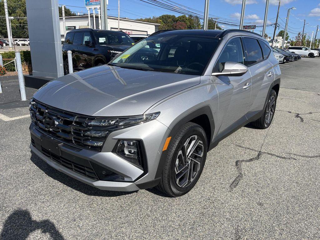 used 2025 Hyundai TUCSON Hybrid car, priced at $34,900