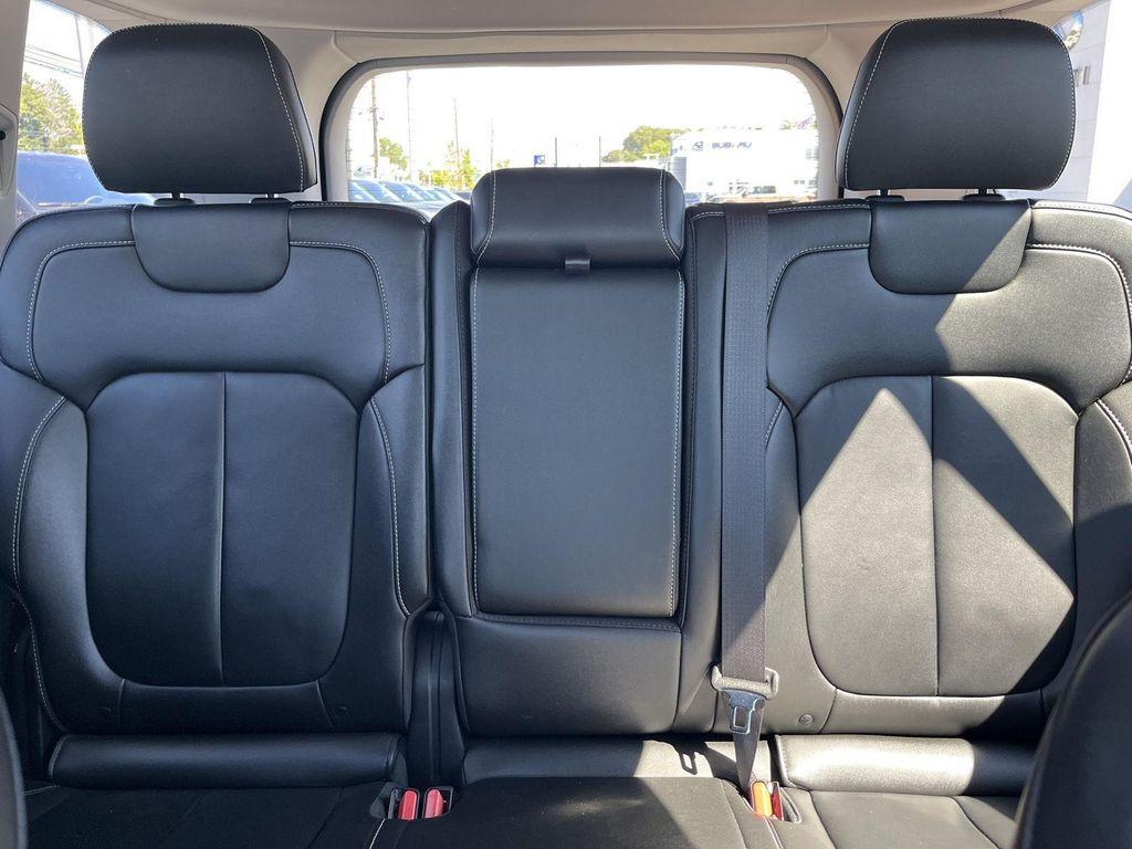 used 2023 Jeep Grand Cherokee car, priced at $27,990