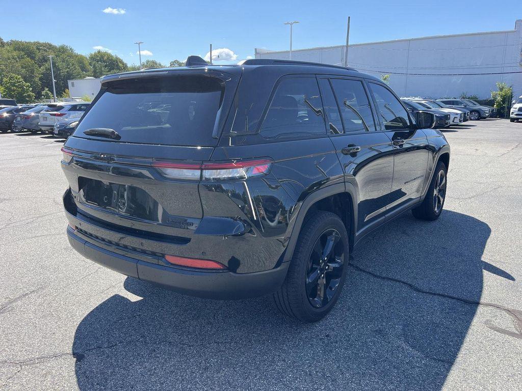 used 2023 Jeep Grand Cherokee car, priced at $27,990