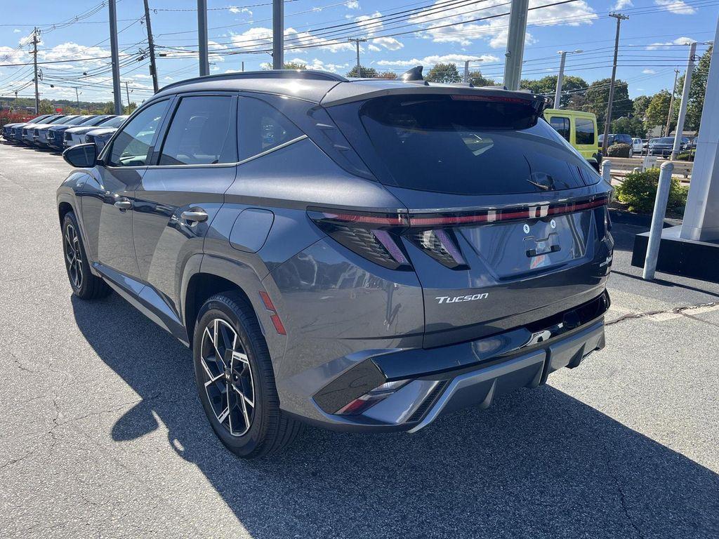 used 2025 Hyundai TUCSON Hybrid car, priced at $32,900