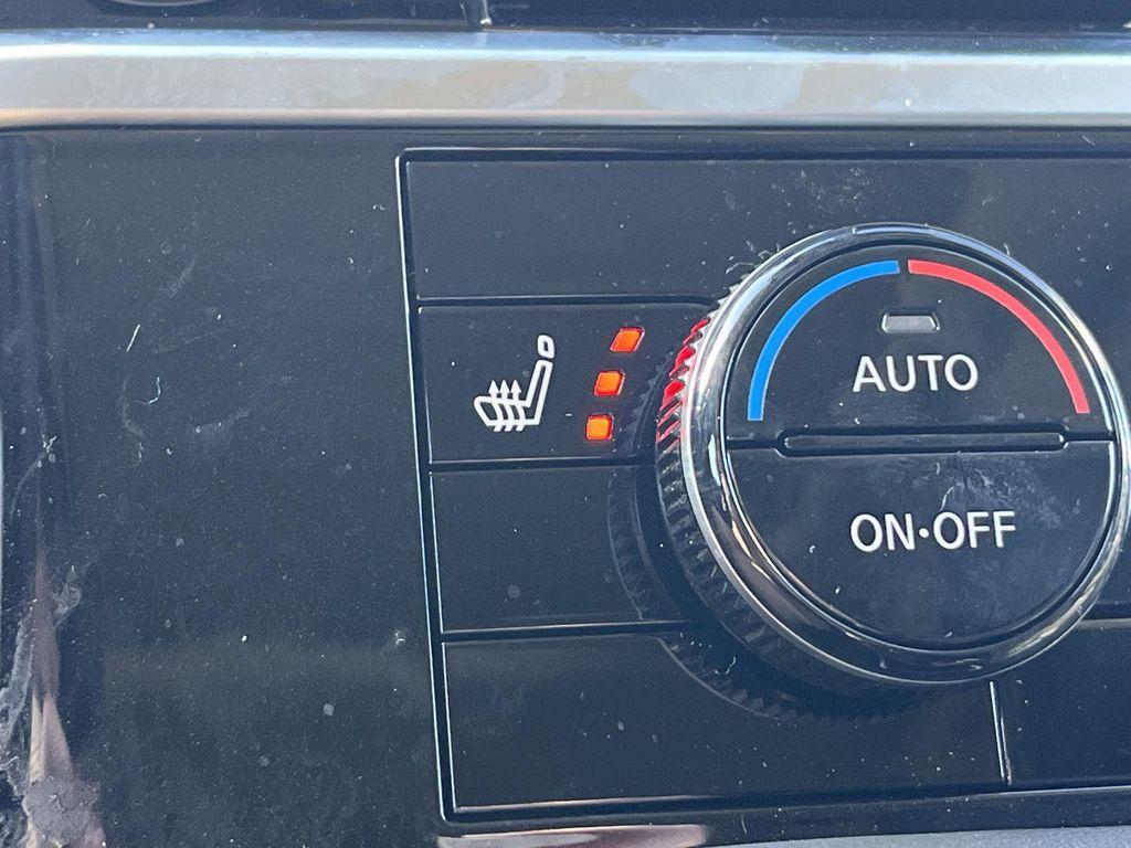 used 2025 Nissan Pathfinder car, priced at $41,900