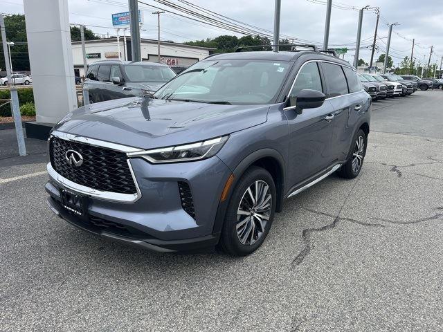 used 2025 INFINITI QX60 car, priced at $57,900