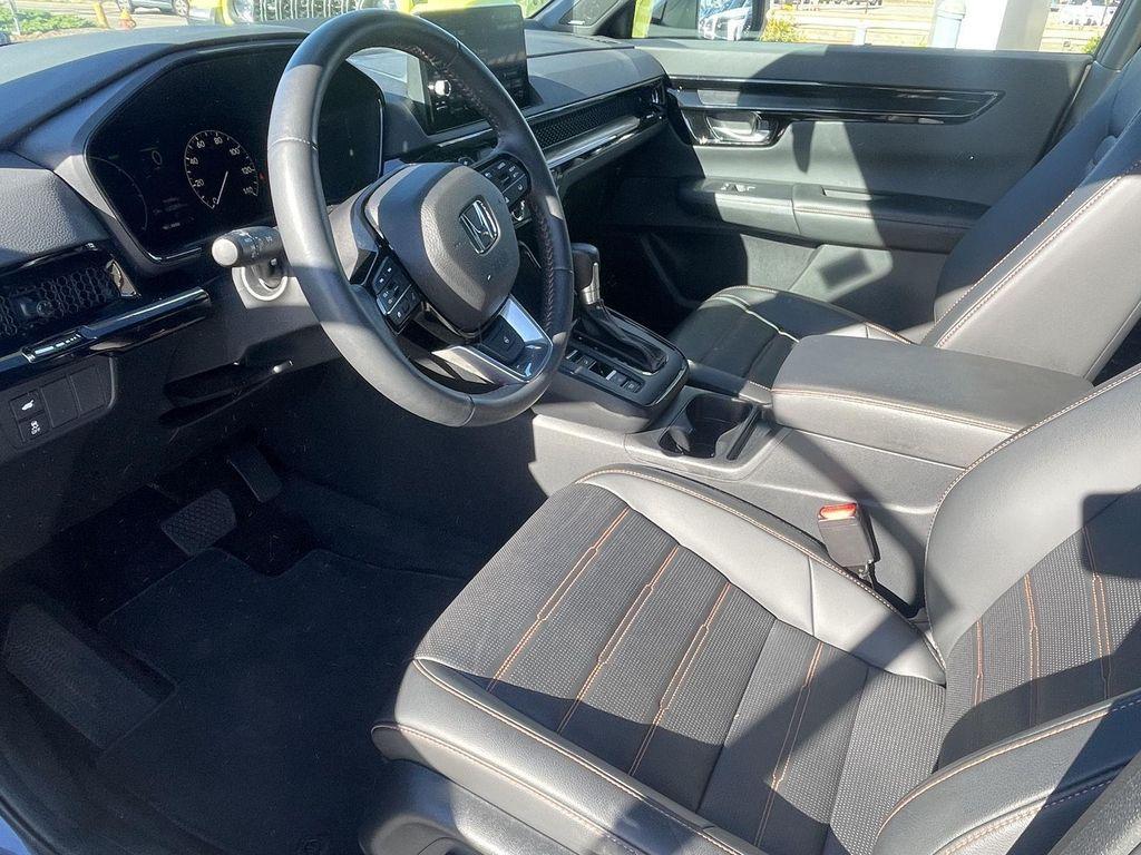 used 2024 Honda CR-V Hybrid car, priced at $35,900