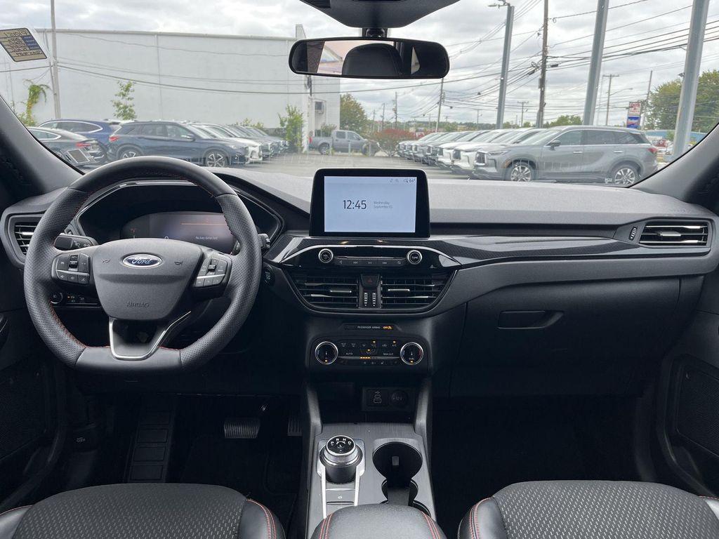 used 2025 Ford Escape car, priced at $28,590