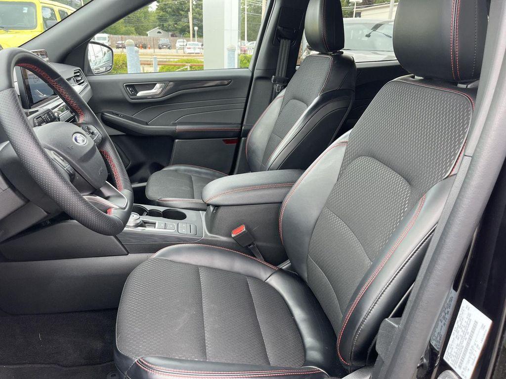 used 2025 Ford Escape car, priced at $28,590