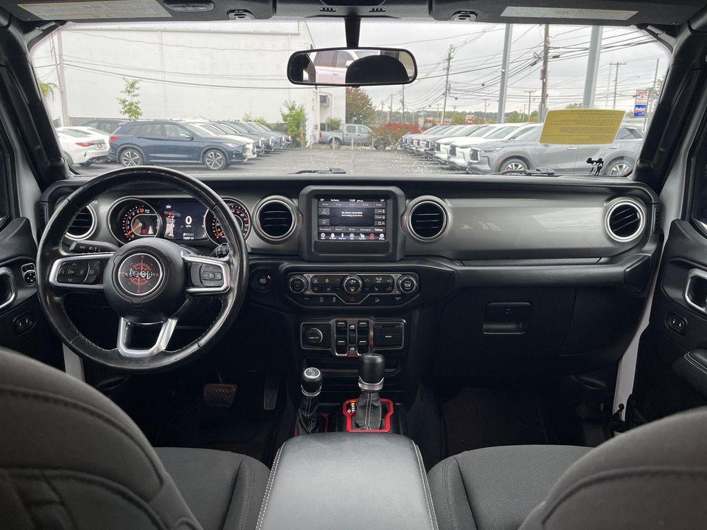 used 2020 Jeep Wrangler Unlimited car, priced at $27,700