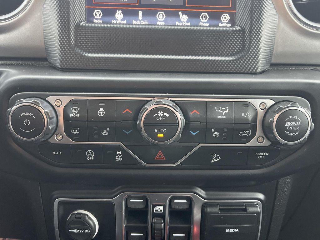 used 2020 Jeep Wrangler Unlimited car, priced at $27,700