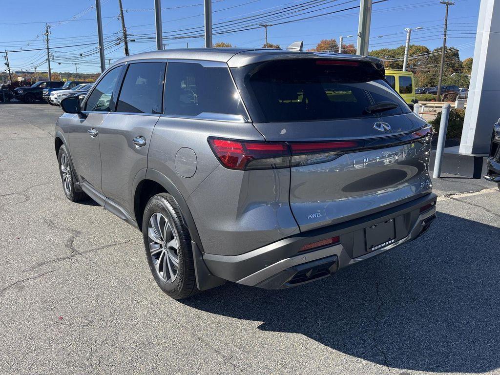 used 2025 INFINITI QX60 car, priced at $39,990