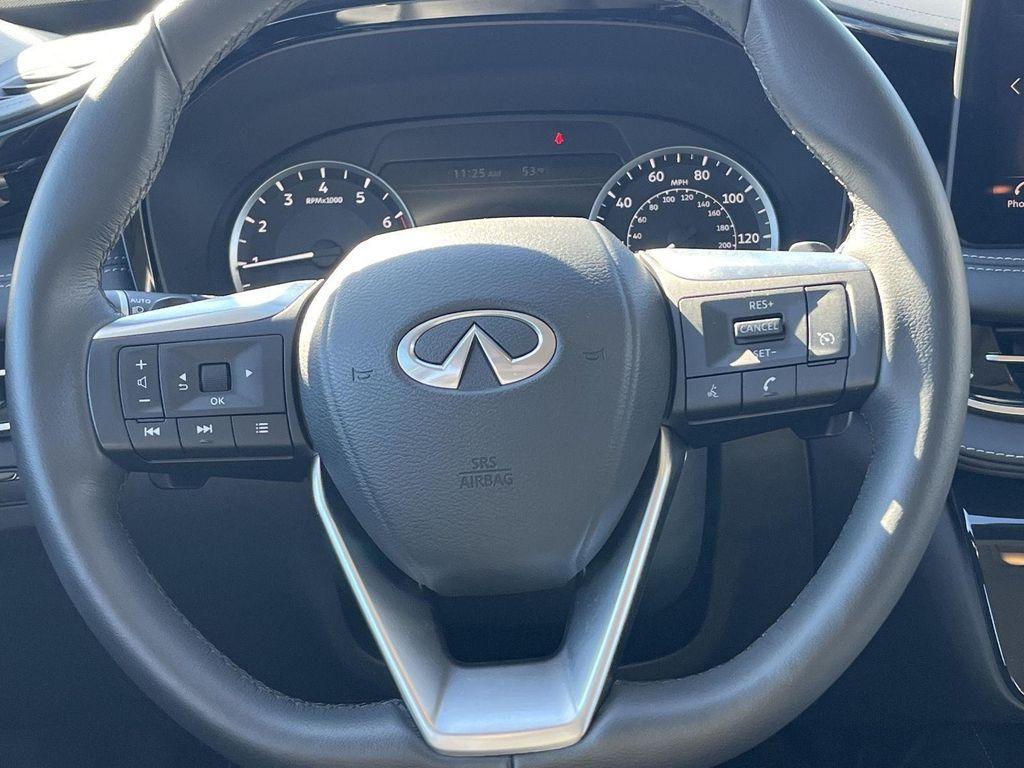 used 2025 INFINITI QX60 car, priced at $39,990