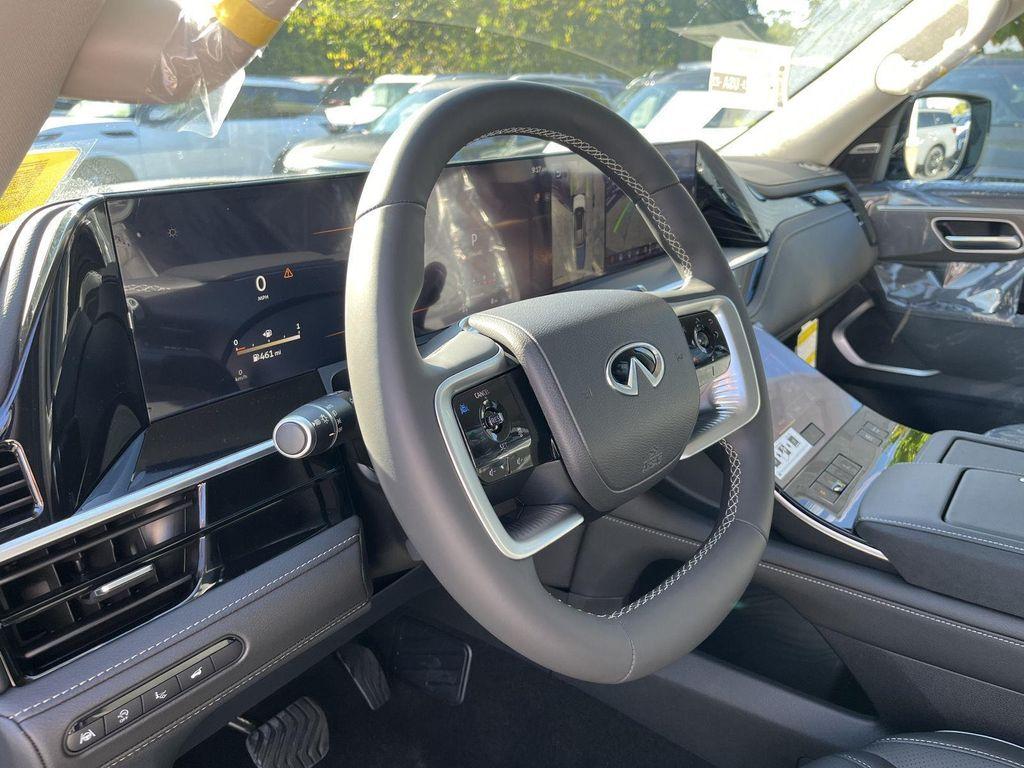 new 2026 INFINITI QX80 car, priced at $93,955