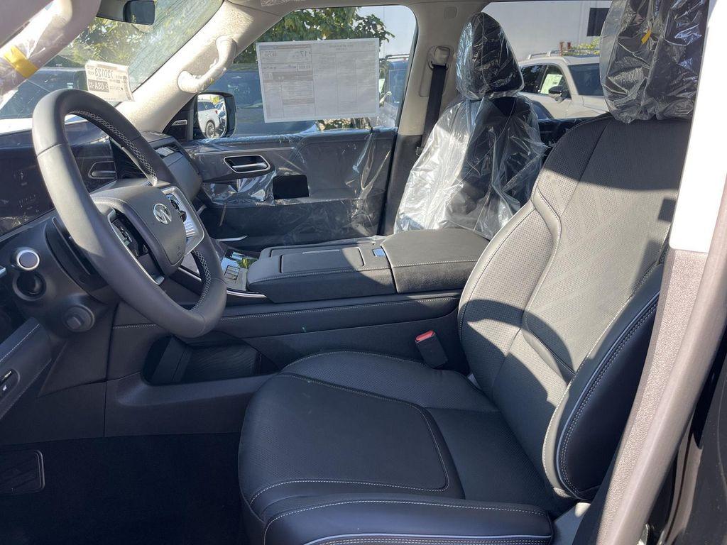 new 2026 INFINITI QX80 car, priced at $93,955