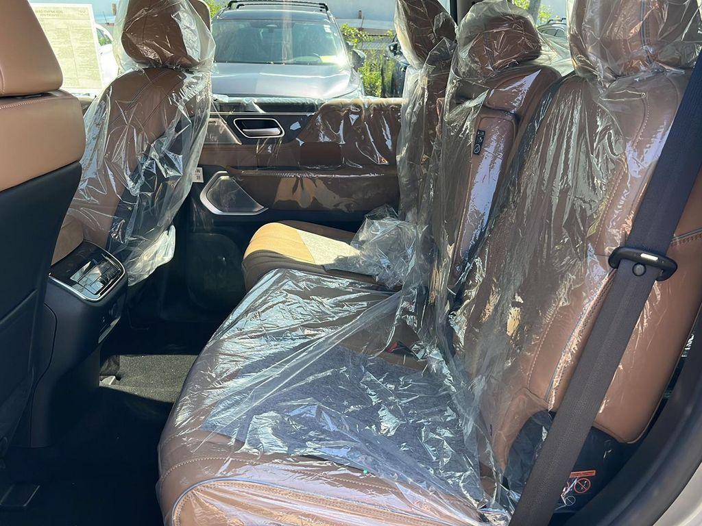 new 2025 INFINITI QX80 car, priced at $95,840