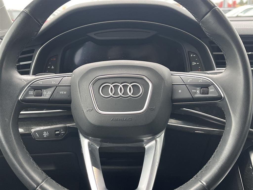 used 2023 Audi Q7 car, priced at $34,900