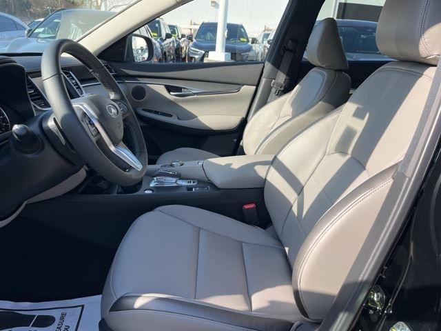 new 2025 INFINITI QX50 car, priced at $41,970