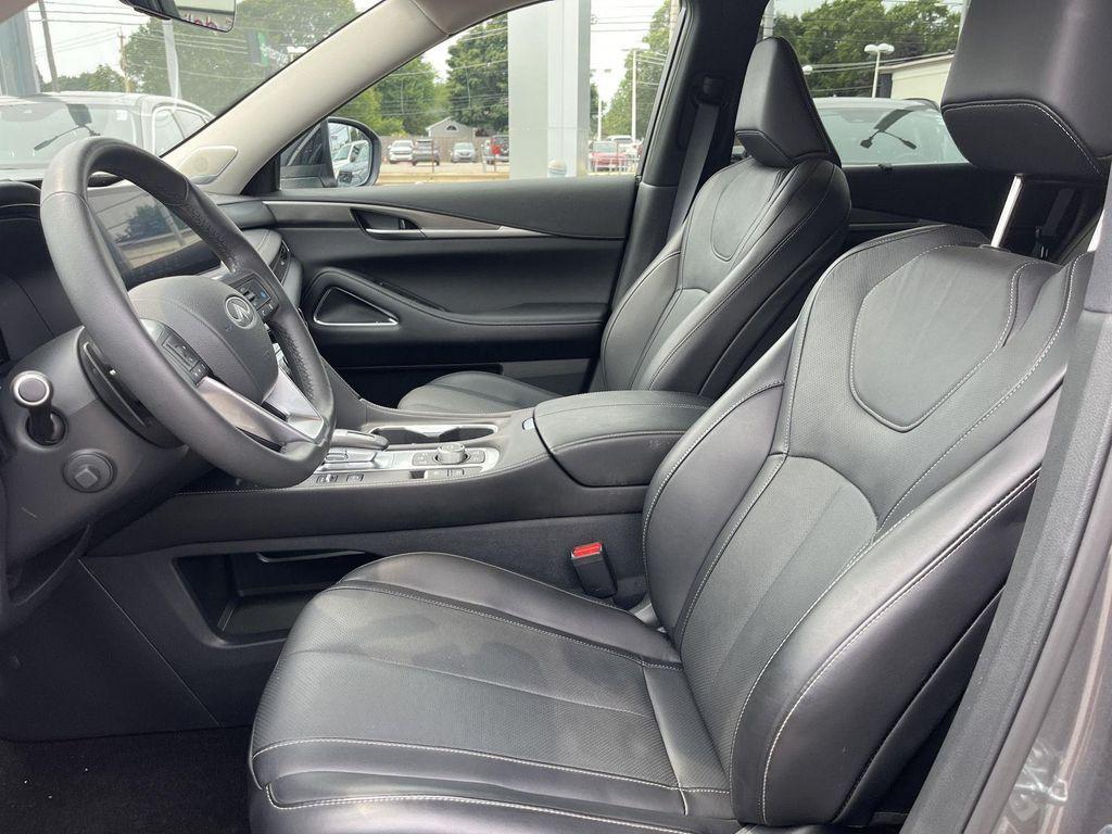 used 2025 INFINITI QX60 car, priced at $49,800