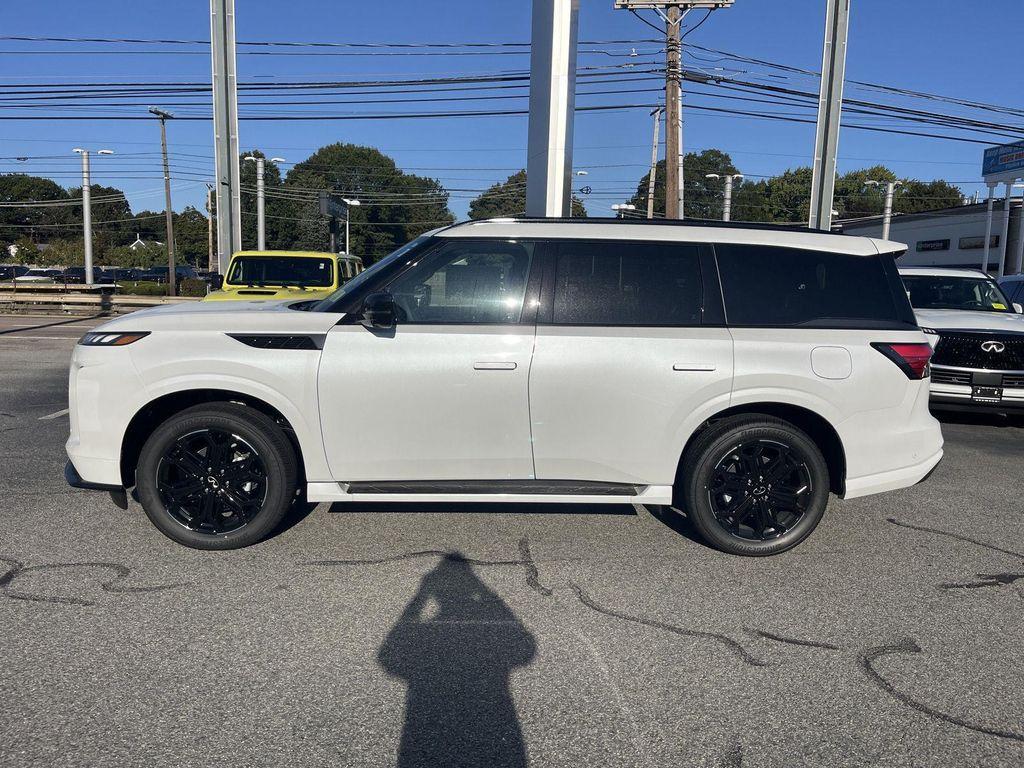 new 2026 INFINITI QX80 car, priced at $103,380