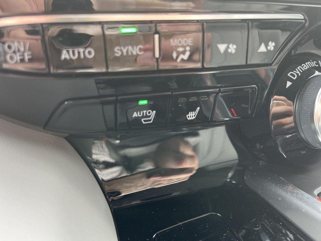 used 2023 Acura MDX car, priced at $39,399