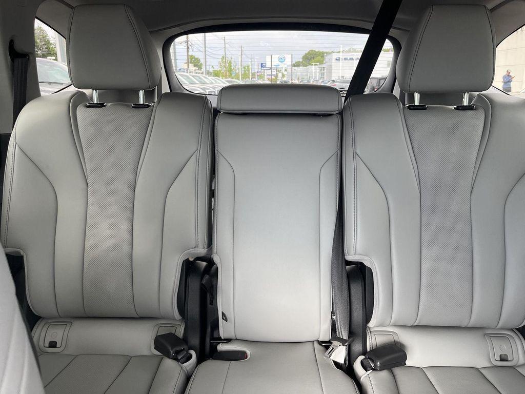 used 2023 Acura MDX car, priced at $39,399